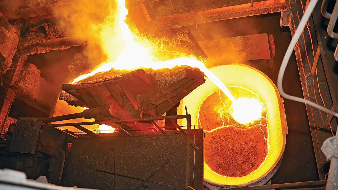 سازرن ستيل كورب، فيتنام