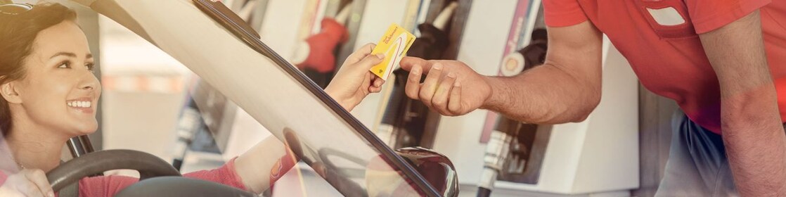 paying at shell station