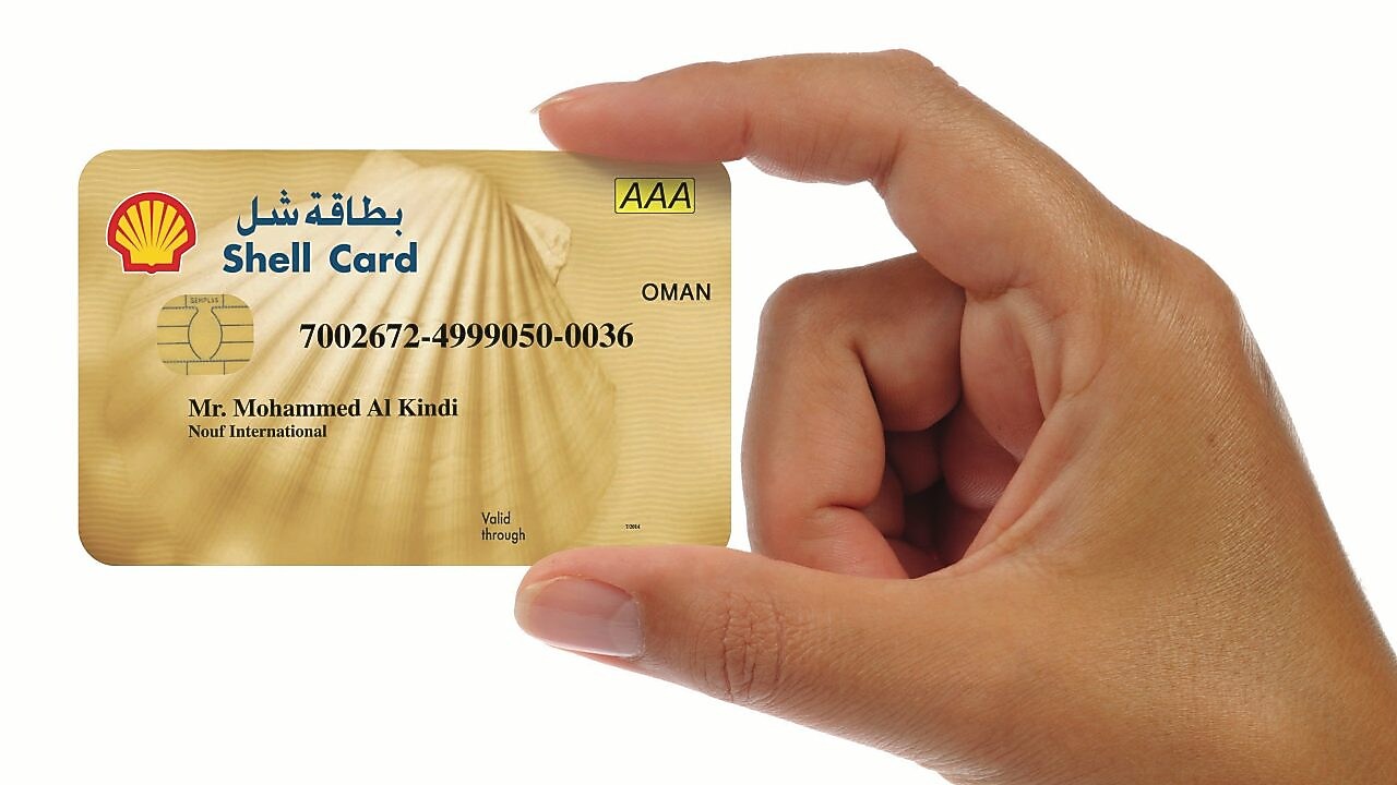 holding euroShell card