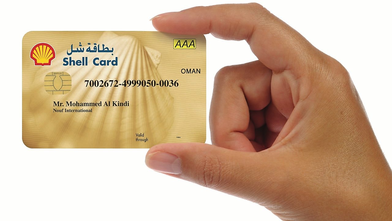 holding euroShell card