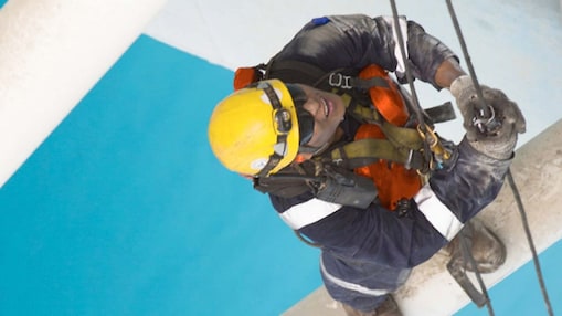 الدليل التفاعلي لبرنامج الخريجين من شل