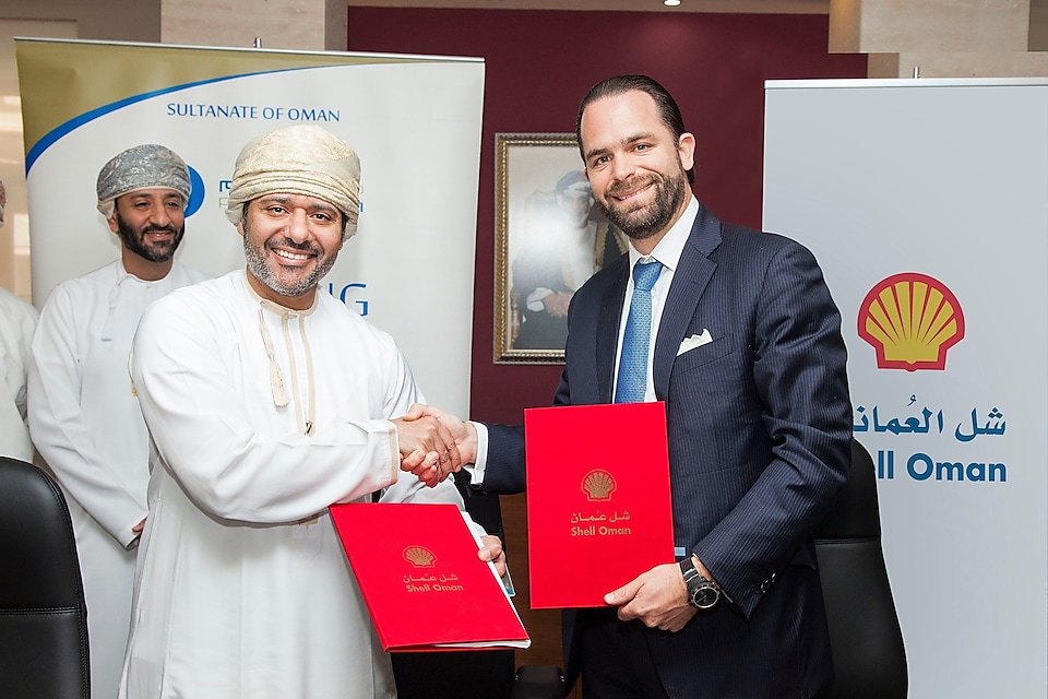 shell-oman-signs-agreement