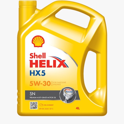  صورة مقربة لعبوة زيت شل Helix HX5 SN 5W-30