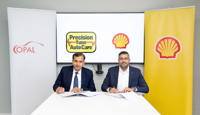 The signing ceremony was held at Shell Oman Marketing in the presence of Precision Tune Auto Care team.